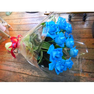 一般カテゴリー,青いバラとグリーン(葉物）の花束,花の店　フルールホリ