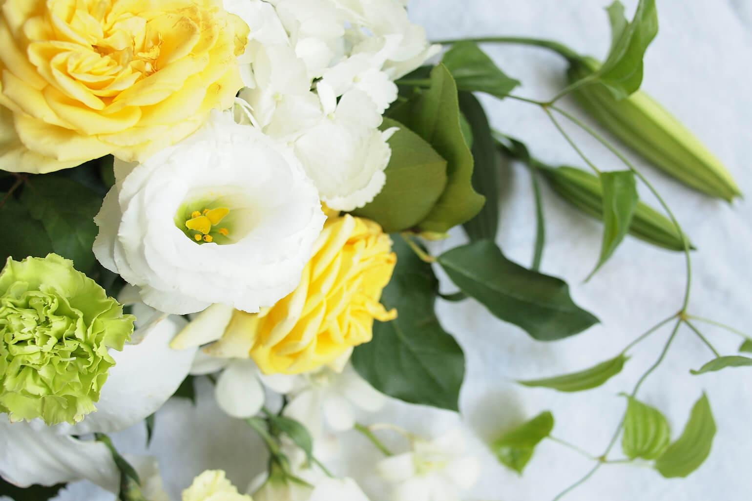 母の日には、センスが光る特別なカーネーションの花束を