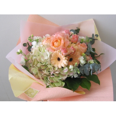 ブーケ風の御祝い花束 インターネット花キューピット フラワーギフト 手渡し ブーケ風の御祝い花束 インターネット花キューピット フラワーギフト 手渡し