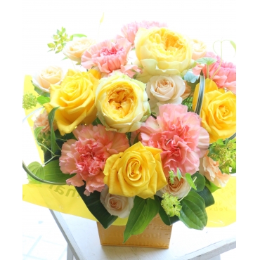 お取り寄せ オリジナルフラワー 黄色系のアレンジメント｜花