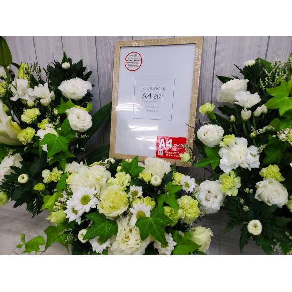 一般カテゴリー,遺影用のアレンジメント,フラワーショップ牧野