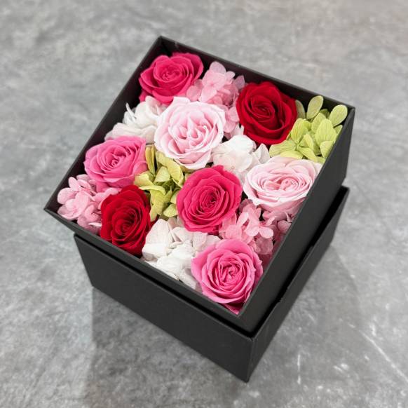 ”母の日限定商品”プリザーブドフラワー「THE BOX」一般カテゴリー