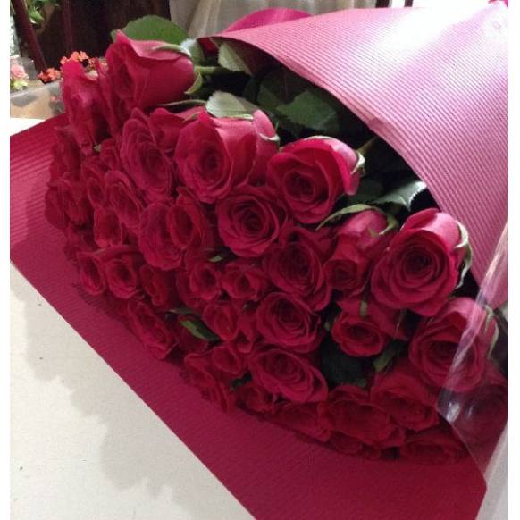 プロポーズに40本のピンクのバラの花束 インターネット花キューピット フラワーギフト 手渡し