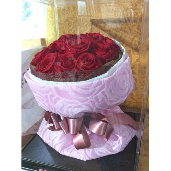 一般カテゴリー,プリザーブドフラワー　プロポーズにプリザーブドフラワーの赤いバラ１２本の花束　ケース付き,はなせん