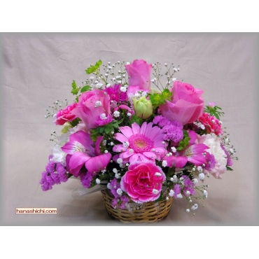 ピンク系おまかせアレンジメント インターネット花キューピット フラワーギフト 手渡し