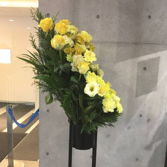 お取り寄せ オリジナルフラワー ハート型スタンド｜花キューピット