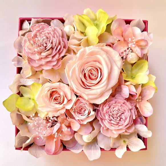 お取り寄せ オリジナルフラワー ローズBOXパレット ライトピンク【P