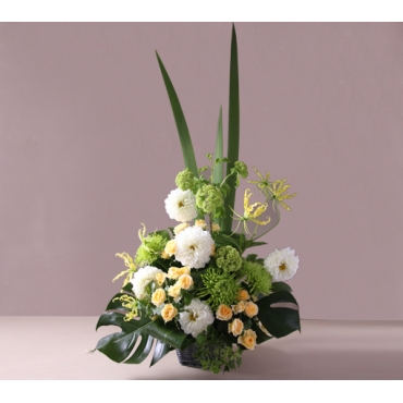 お取り寄せ オリジナルフラワー 縦長アレンジバスケット｜花