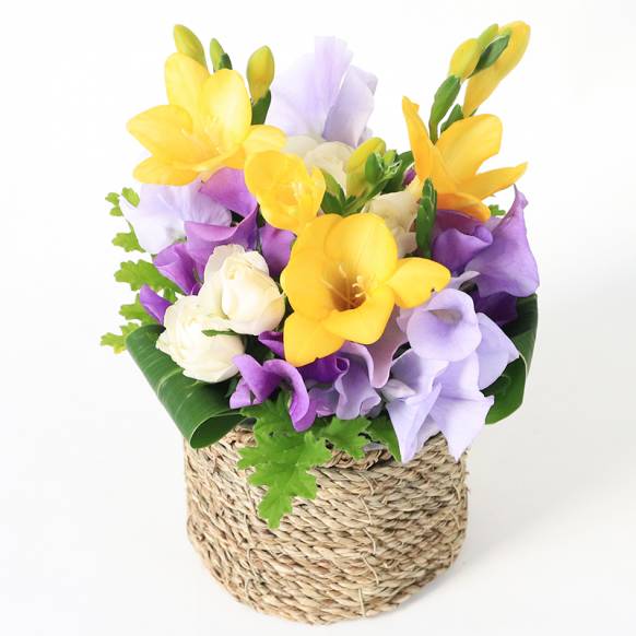 お取り寄せ オリジナルフラワー 縦長アレンジバスケット｜花