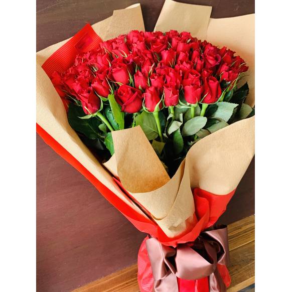 一般カテゴリー,【プロポーズの花束】特別なサプライズは108本の赤いバラを,花ひろ