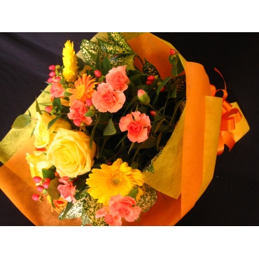 一般カテゴリー,イエロー＆オレンジの花束,坪井生花本店