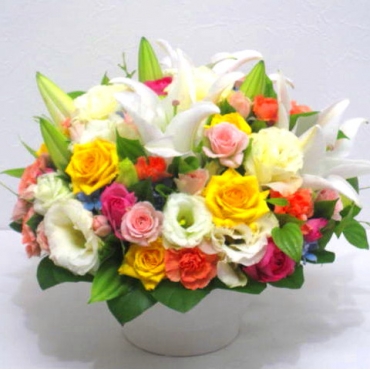 9020041【一般カテゴリー】《Flower arrangement》Lily Round