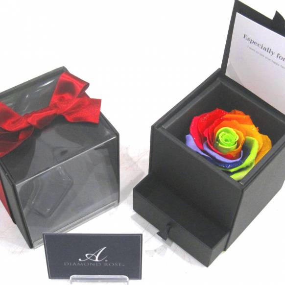 《Preserved Flower》Diamond Rose Box（お祝い）プリザーブドフラワー特集(宅配)