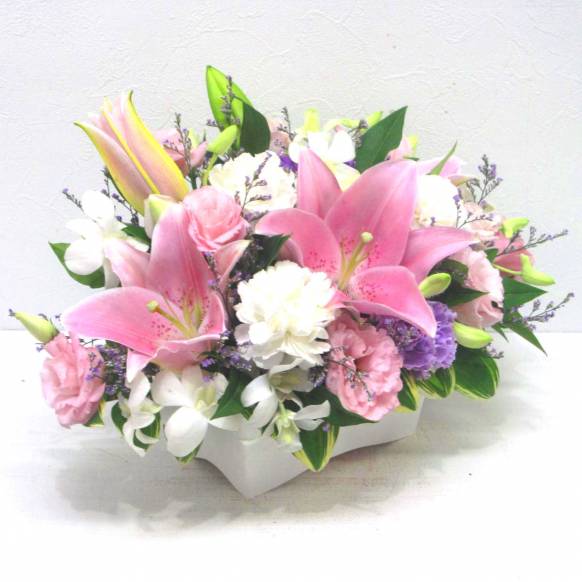一般カテゴリー,《Funal arrangement》Pink Lily,花樹園