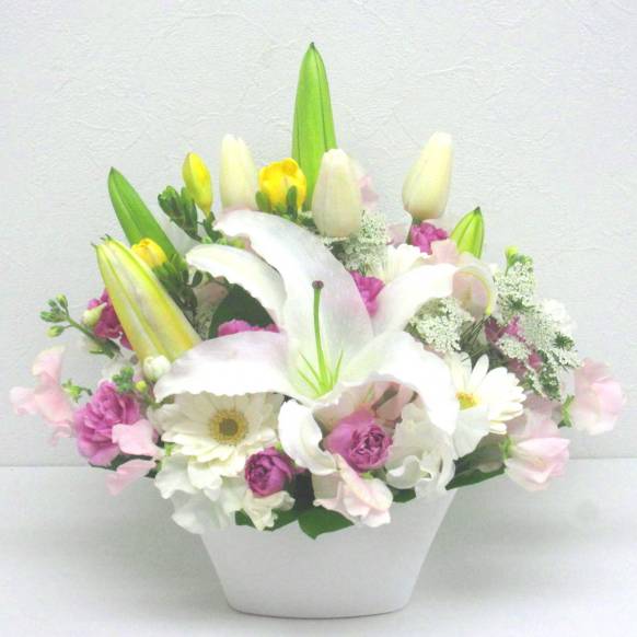 《Funal arrangement》Spring Bright White一般カテゴリー