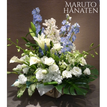 一般カテゴリー,お供えアレンジメント　洋花・白青,マルト花店
