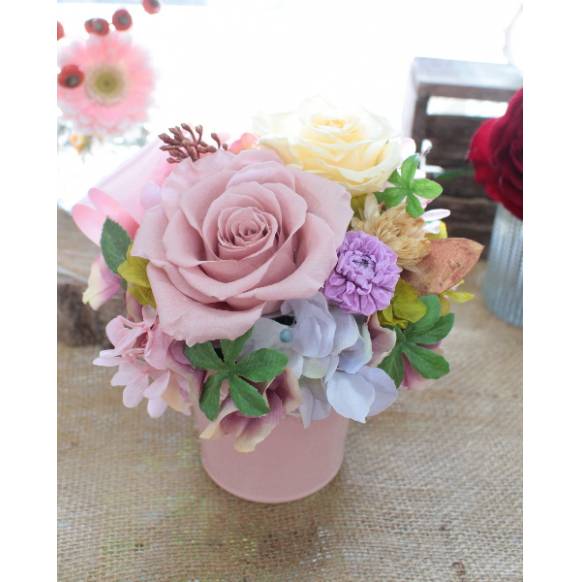 バニラピンクのエレガントアレンジ インターネット花キューピット お取り寄せフラワーギフト