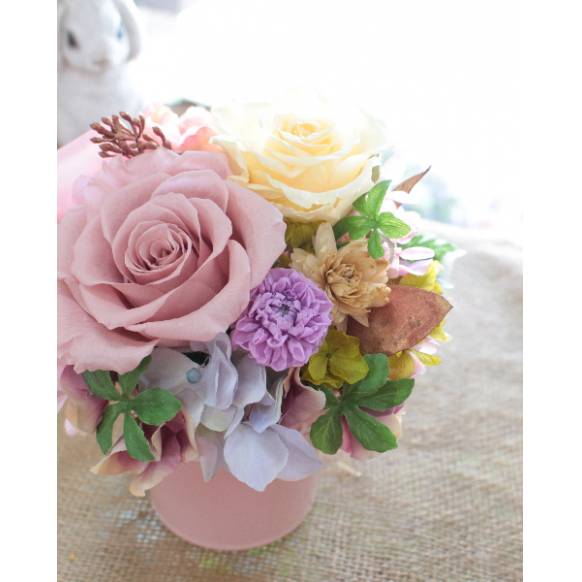 バニラピンクのエレガントアレンジ インターネット花キューピット お取り寄せフラワーギフト