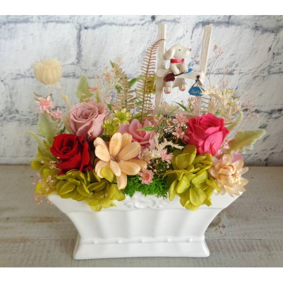 ぷりざガーデンアレンジ・ワンちゃんのお出迎え(お祝い)プリザーブドフラワー特集(宅配)